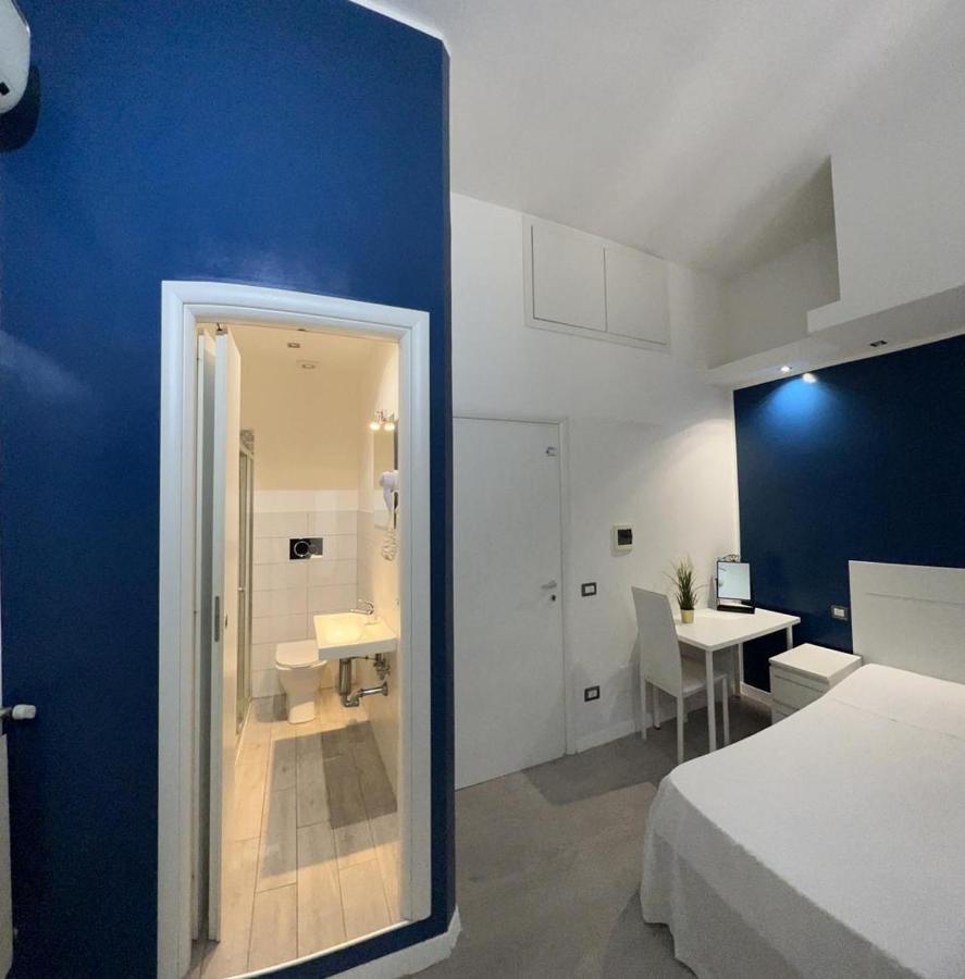 Boutique Rooms Рим Экстерьер фото