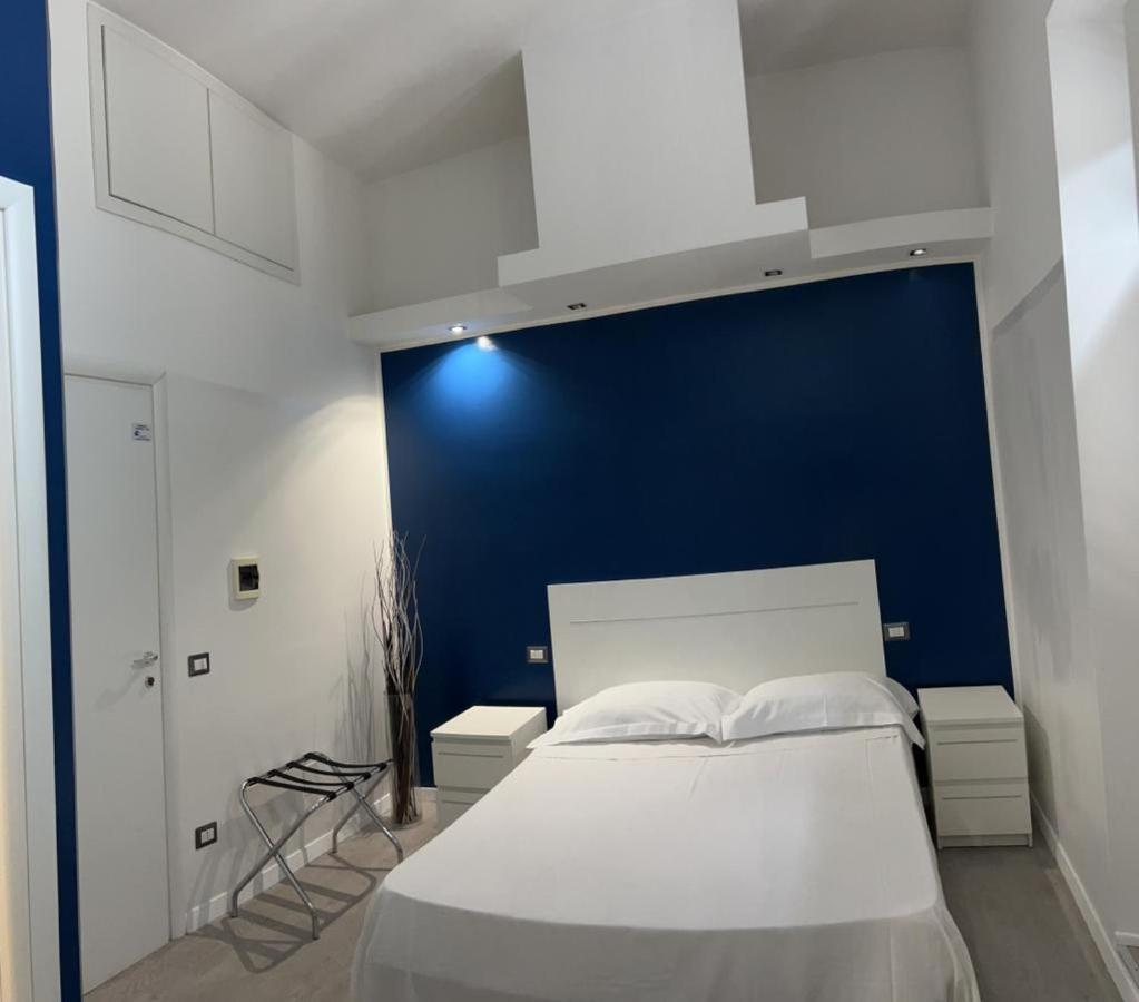 Boutique Rooms Рим Экстерьер фото